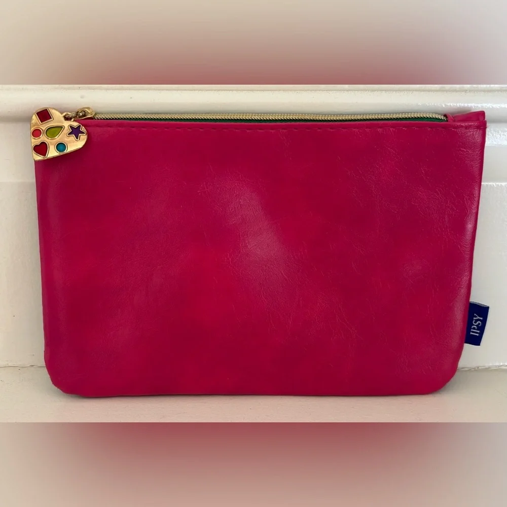 IPSY Stuffed Cosmetic Bag Over $60 Value IPSY + Marc Jacobs + Burt’s Bees